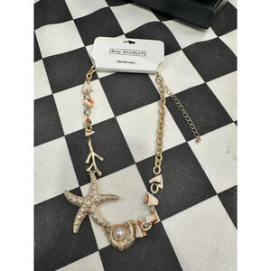 Bay Studio Gold and Cream Starfish Necklace